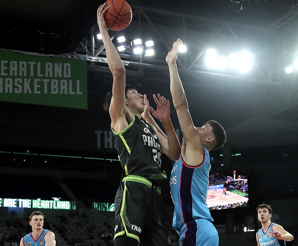 关于尤文图斯训练开放日，今夜调整名单引欢呼，CBA常规赛在即，纪律约束更严格的信息-开云体育app
