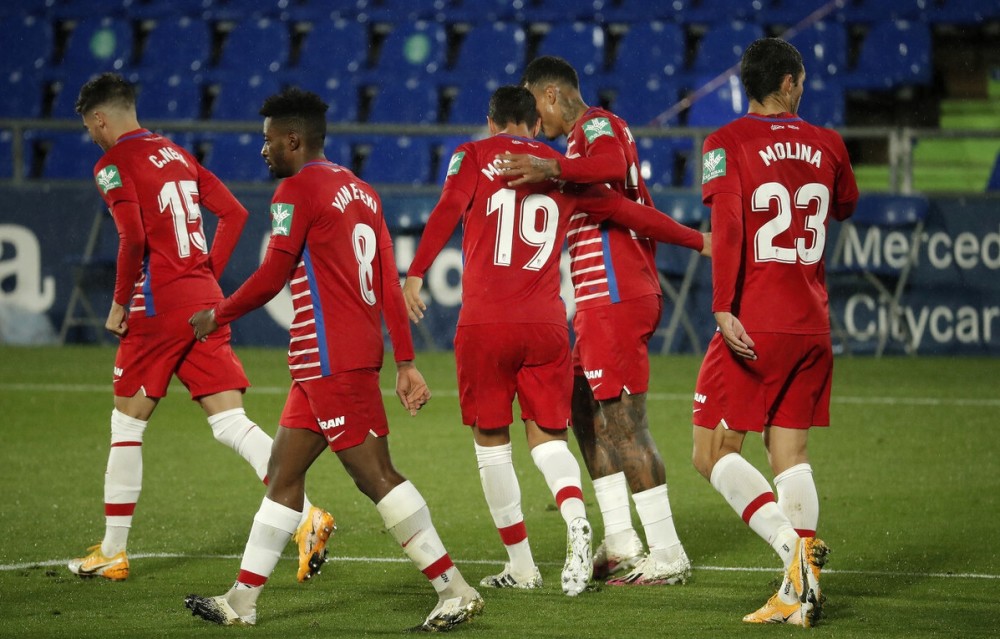 赛地聚焦：西甲加时末段热度飙升；金州勇士主帅复盘；态度坚定；更衣室氛围转暖 -开云官方平台